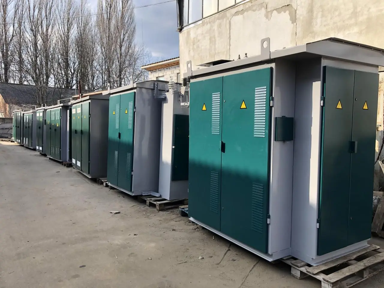 Комплектні трансформаторні підстанції КТП 25-1000 кВА
