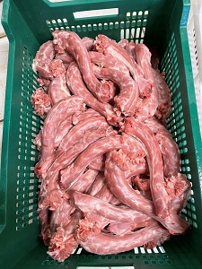 Шиї індичі для харчового та кормового виробництва