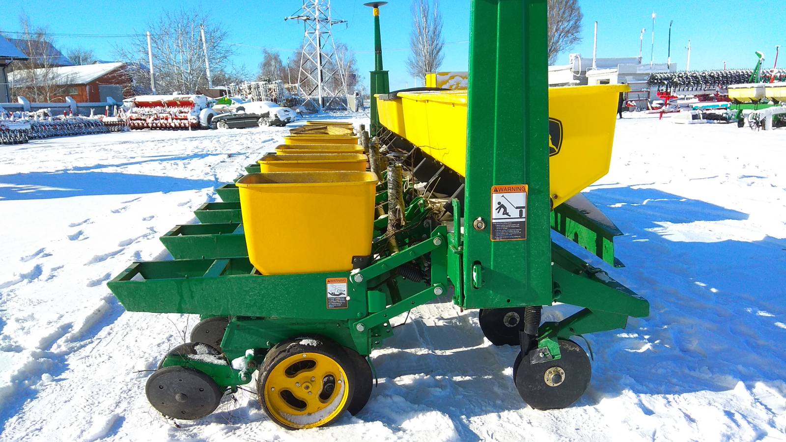 Сеялка пропашная  механическая John Deere 7000 по no-till 