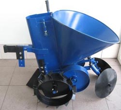 Картоплесаджалка АПК-3