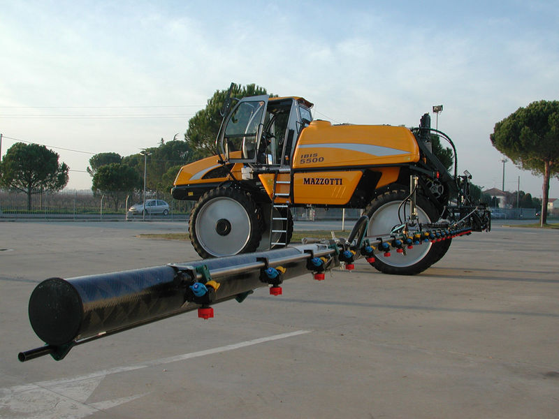 Обприскувач самохідний IBIS 5500