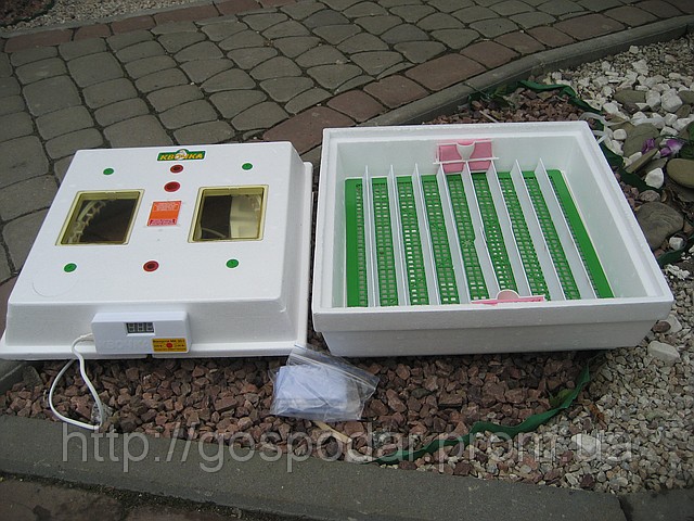 Інкубатори «Квочка» з теновим нагріванням 