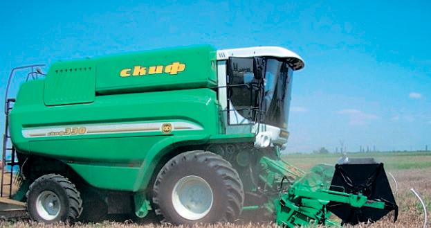 Комбайн «СКІФ-330»