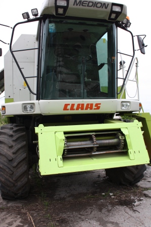 Комбайн Claas Medion 310