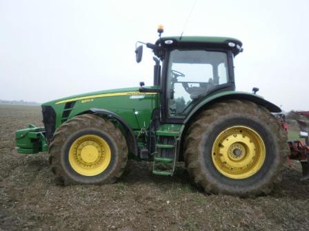 Трактор John Deere 8345R