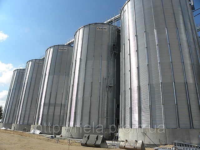 Силоси для зберігання зерна Riela