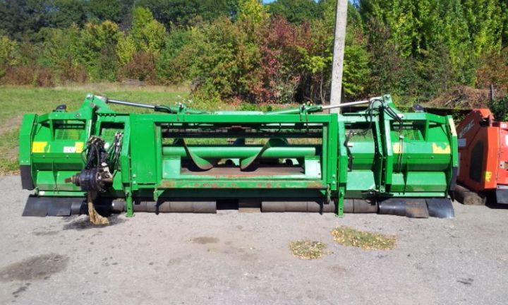 Кукурудзяна жниварка KEMPER CornStar 206