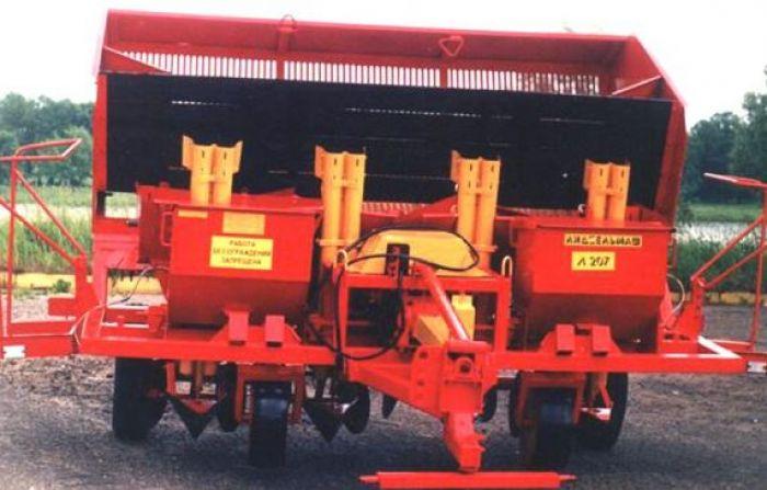 Картоплесаджалка Л-207