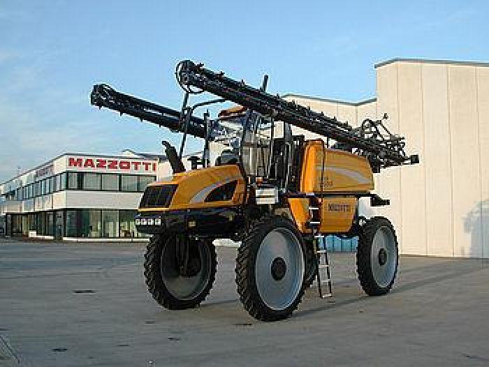 Обприскувач самохідний IBIS-5500