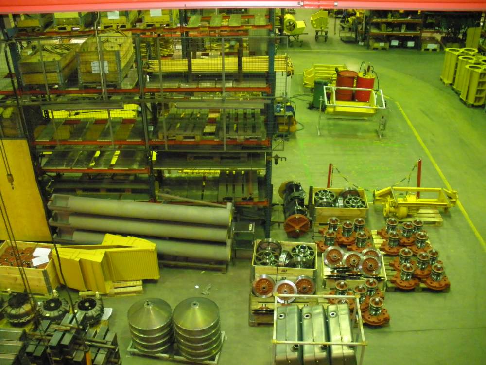 Запчастини до жниварок, комбайнів