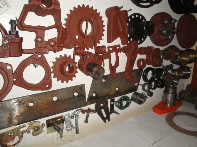 Запчастини для прес підбирачів Welger, Class, John Deere, Sipma та інших