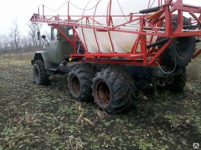 Внесення засобів захисту рослин і мінеральних добрив самохідними обприскувачами на шасі ГАЗ-66, ЗІЛ-13.