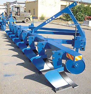 Плуги серії ПСК