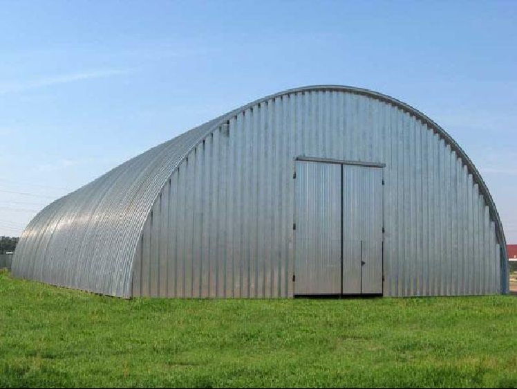 Будівництво, реконструкція ангарів та складів