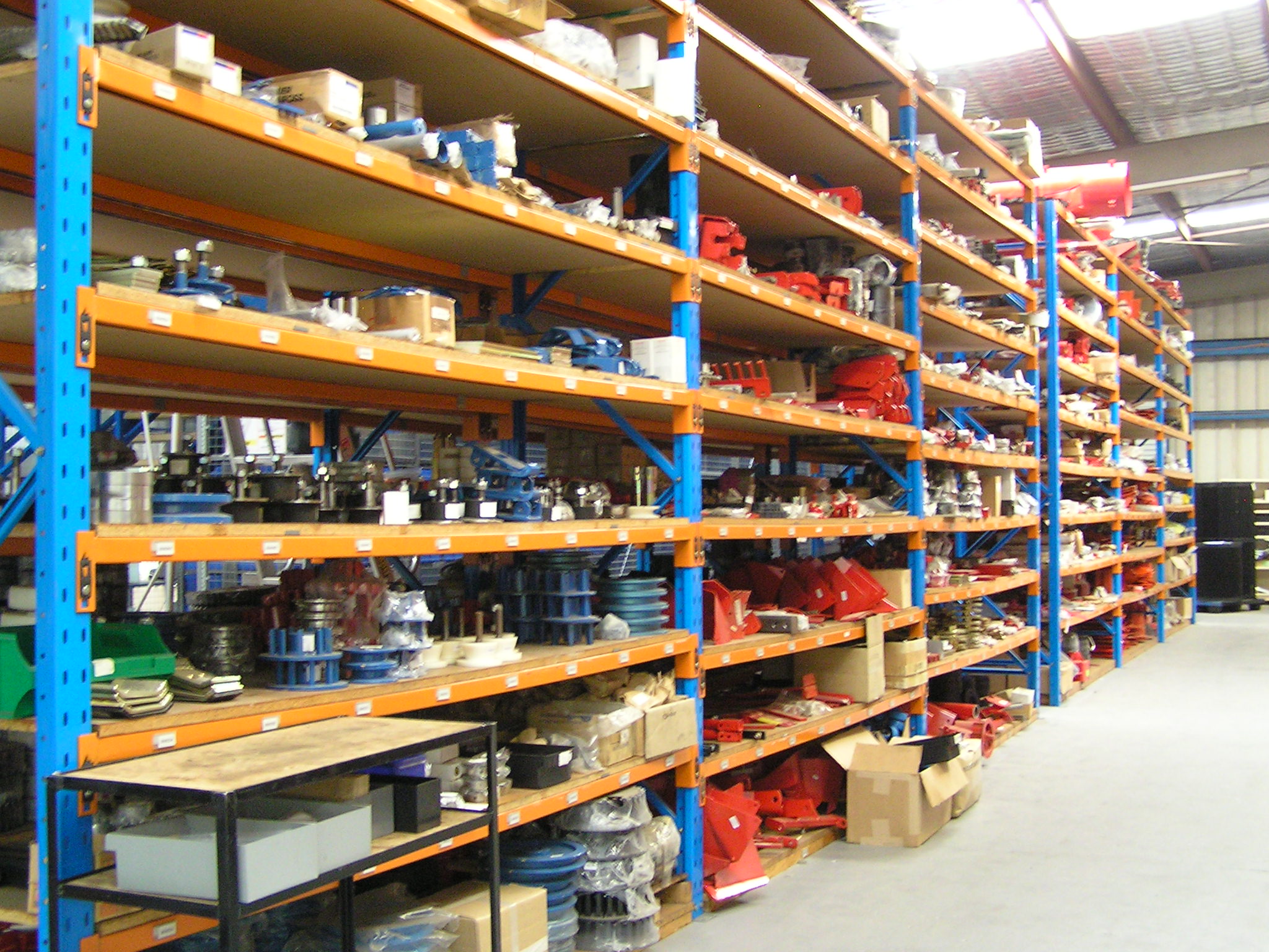 Запчастини для екскаваторів та іншої техніки марки Atlas