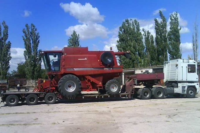 Доставка с/г техніки з-за кордону