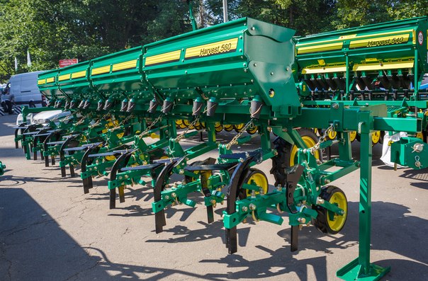 Культиватор навісний високостебловий Harvest 560