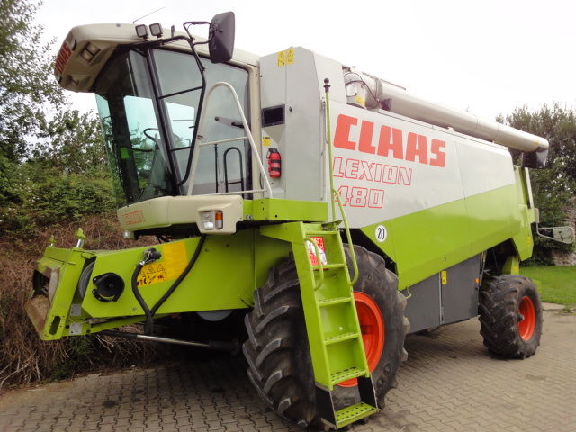 Комбайн зернозбиральний CLAAS LEXION 480