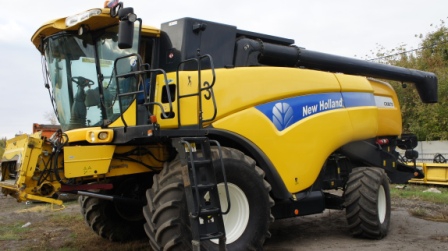 Комбайн NEW HOLLAND CX 8070