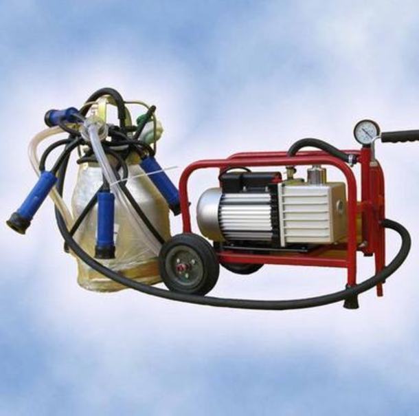 Компанія “Мілклайн” випустила на ринок новітню систему доїння “Р4С”