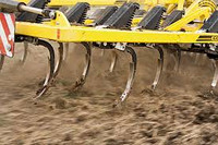 Запчастини на ґрунтообробних техніку